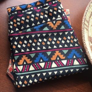 Lularoe leggings OS geometric Aztec print